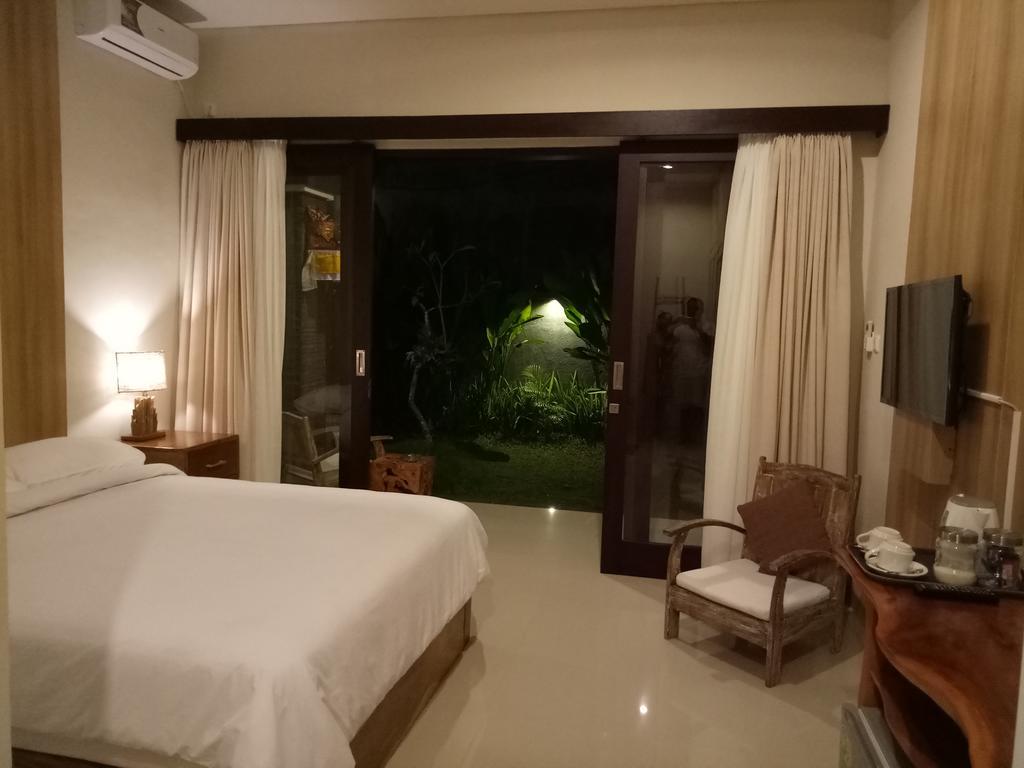Guest House Reisya นูซาดูอา ภายนอก รูปภาพ